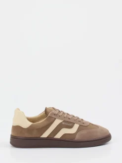 Gant – Sneaker aus Veloursleder in Braun