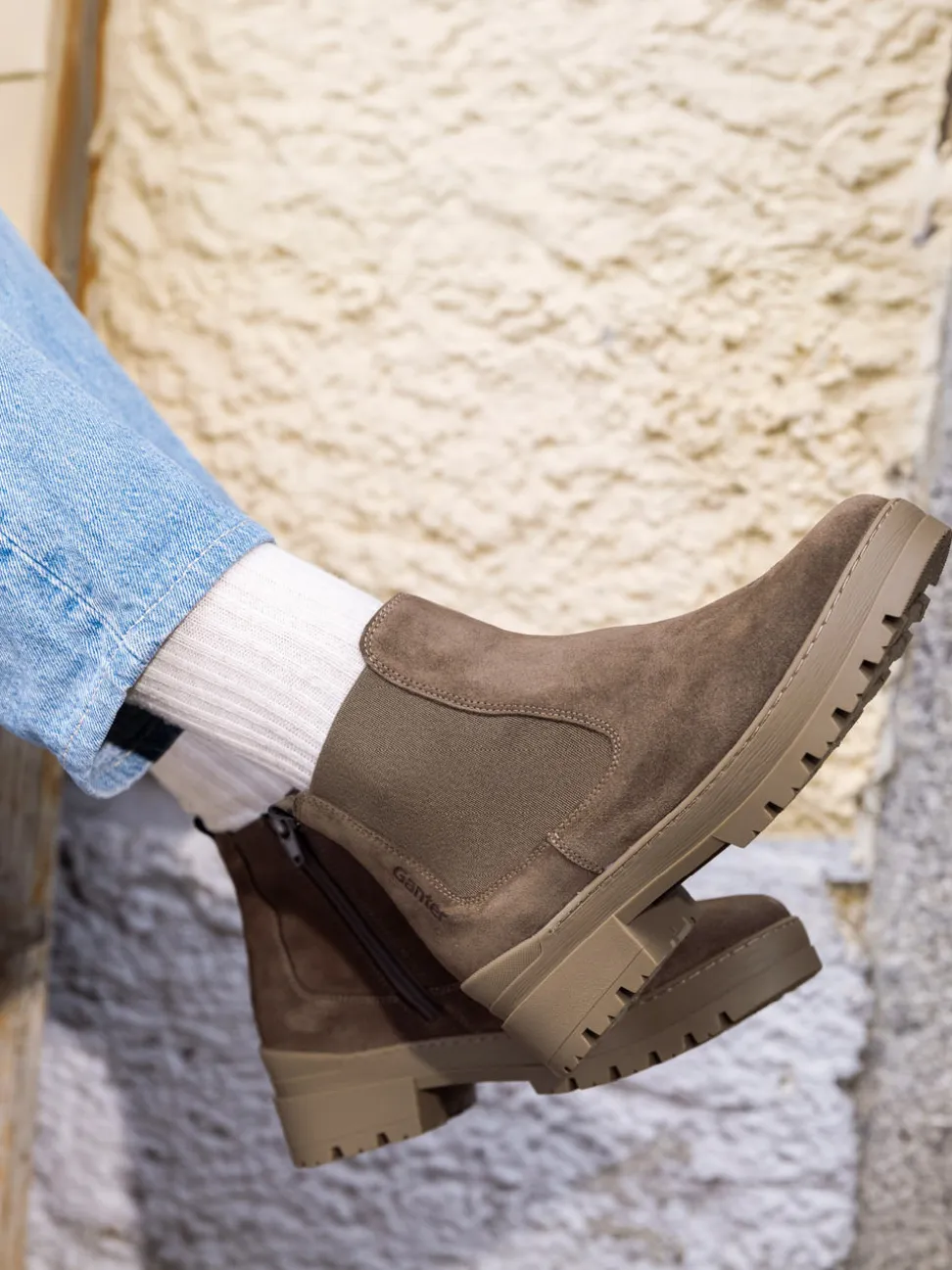 Ganter – Chelsea Boots aus Veloursleder taupebraun