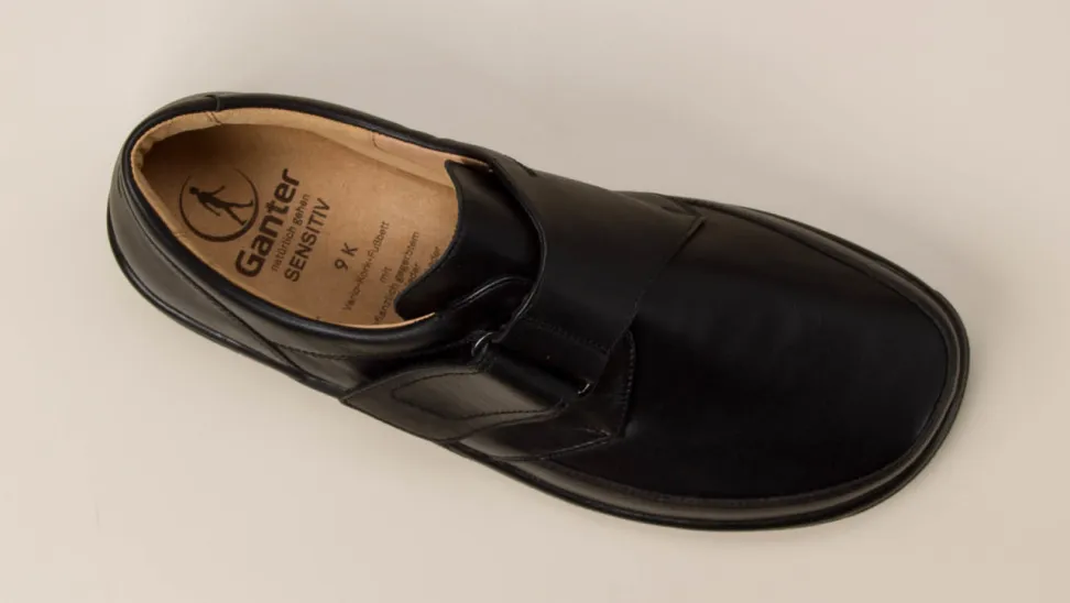 Ganter – Klettslipper aus Kalbleder schwarz