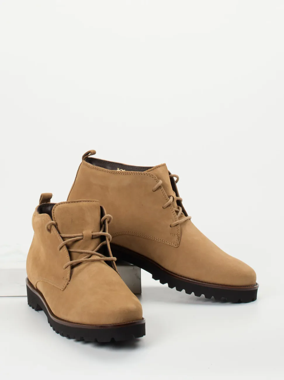 Ganter – Schnürboots aus Nubukleder sandbeige