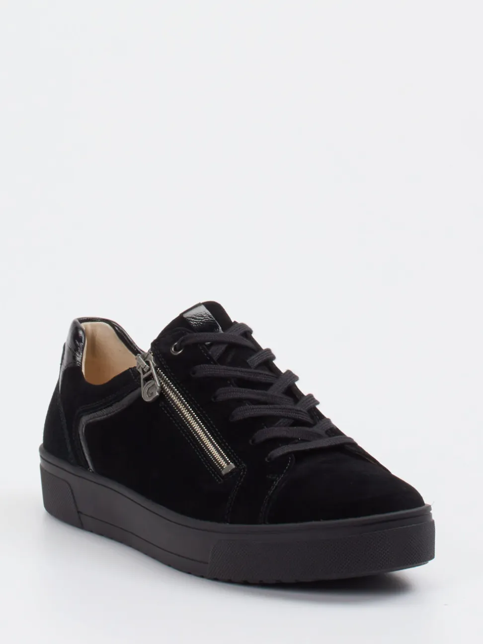 Ganter – Sneaker aus Veloursleder mit Lackdetails