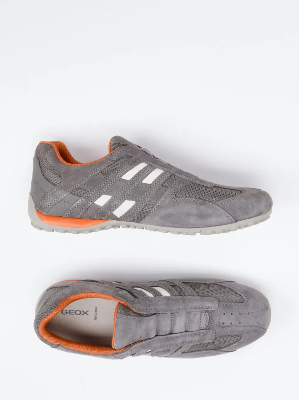 Geox – Slip-On Sneaker aus Veloursleder grau