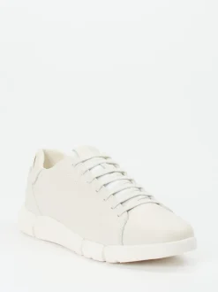 Geox – Sneaker aus Kalbleder in Offwhite