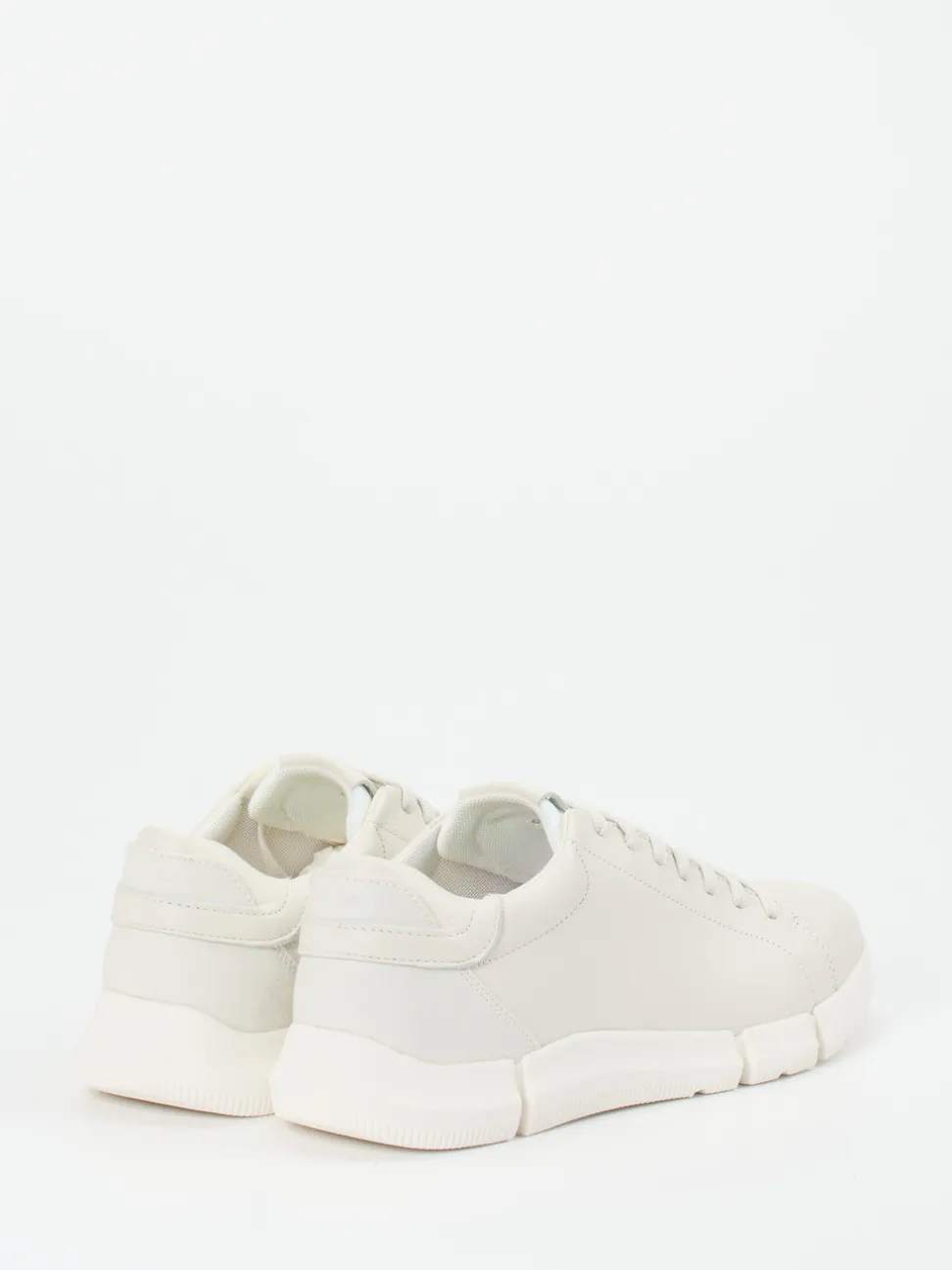 Geox – Sneaker aus Kalbleder in Offwhite