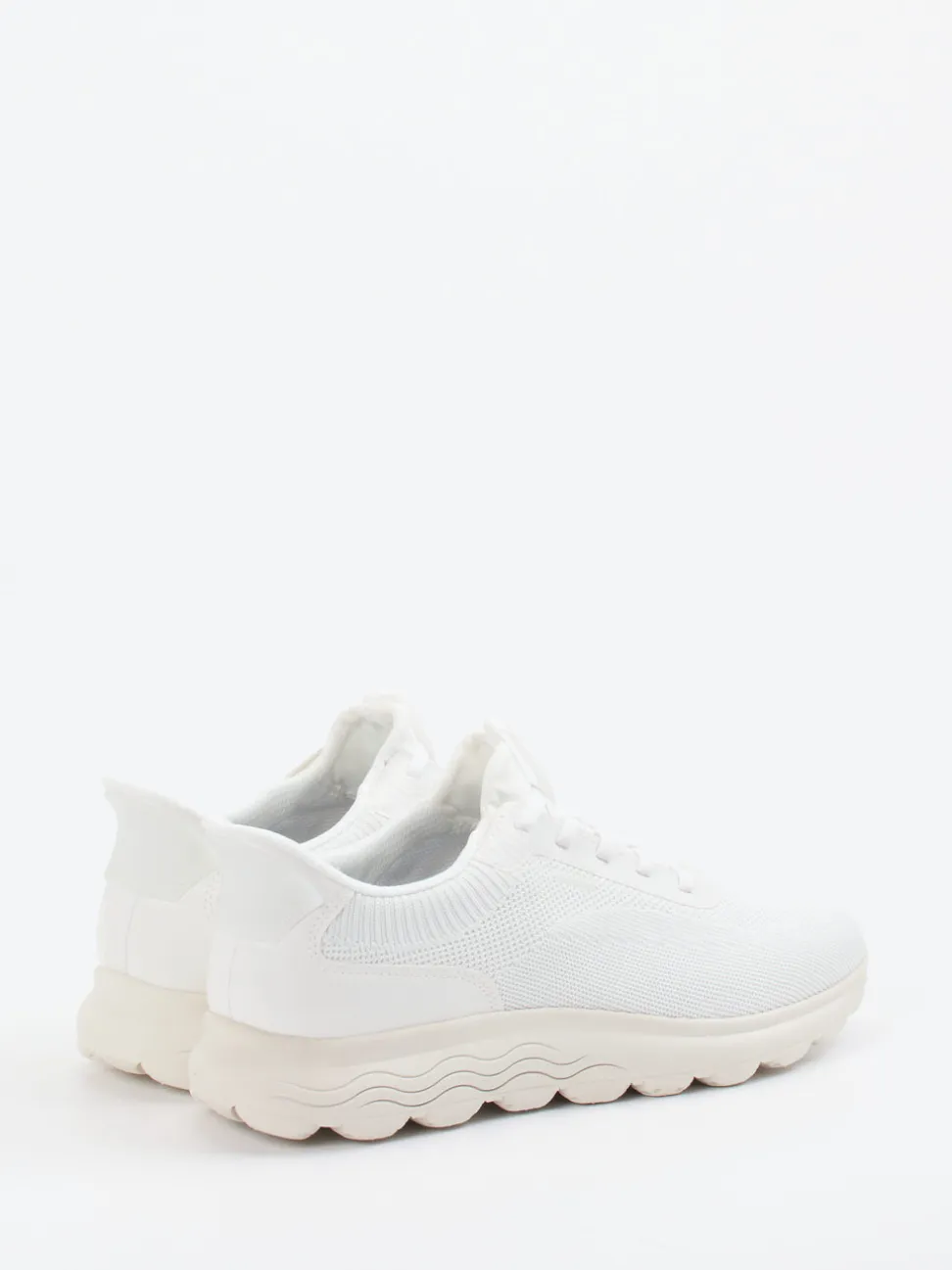 Geox – Sneaker aus Textil in Offwhite