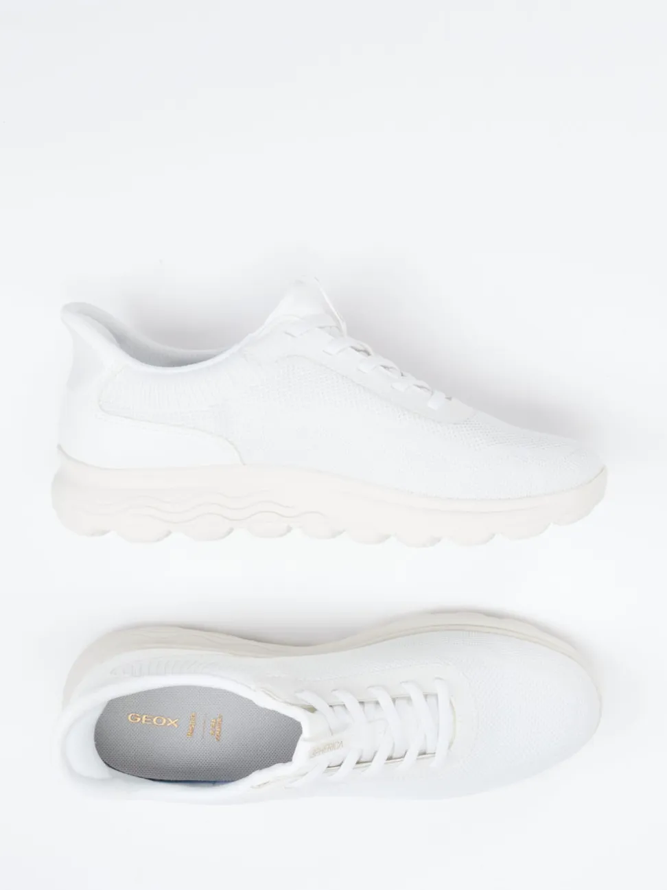 Geox – Sneaker aus Textil in Offwhite