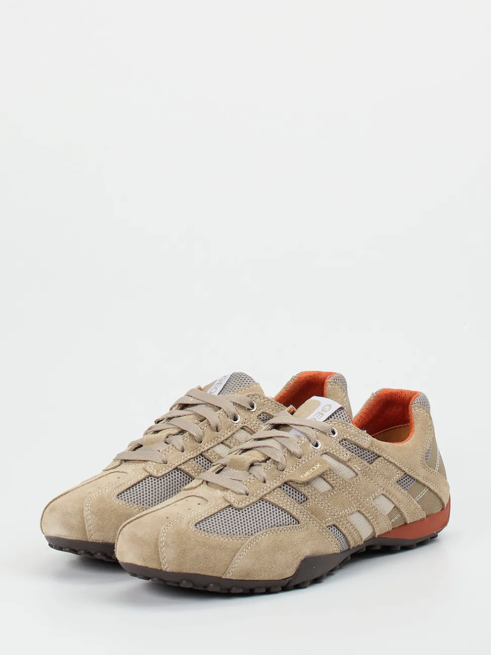 Geox – Sneaker aus Veloursleder und Mesh beigebraun