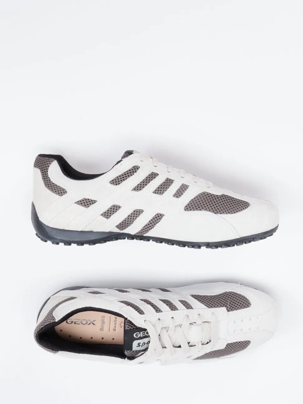 Geox – Sneaker aus Veloursleder mit Mesh in Weiß