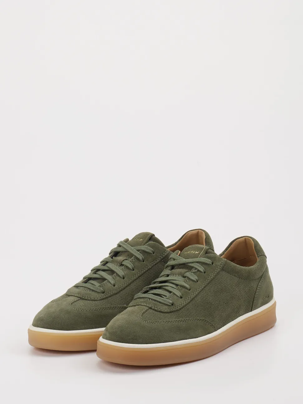 Geox – Sneaker aus Veloursleder olivgrün