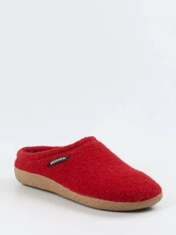 Giesswein – Hüttenschuh aus Wolle in Tomatenrot