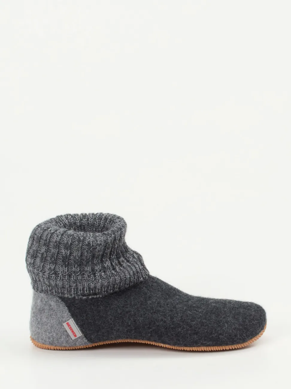 Giesswein – Hüttenschuhe aus Wollfilz in Grau