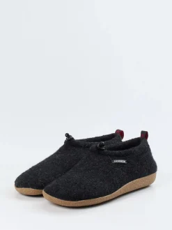 Giesswein – Hüttenschuhe aus Wollfilz Anthrazit