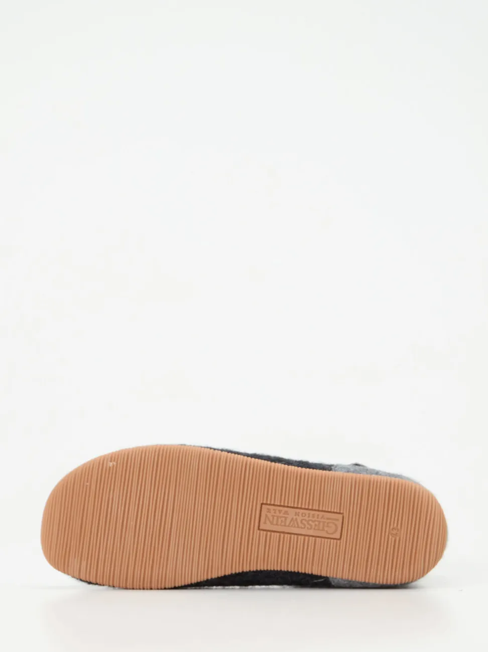 Giesswein – Hüttenschuhe aus Wolle in Anthrazitgrau