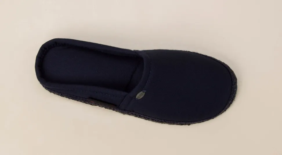 Giesswein – Pantoffeln aus Textil dunkelblau