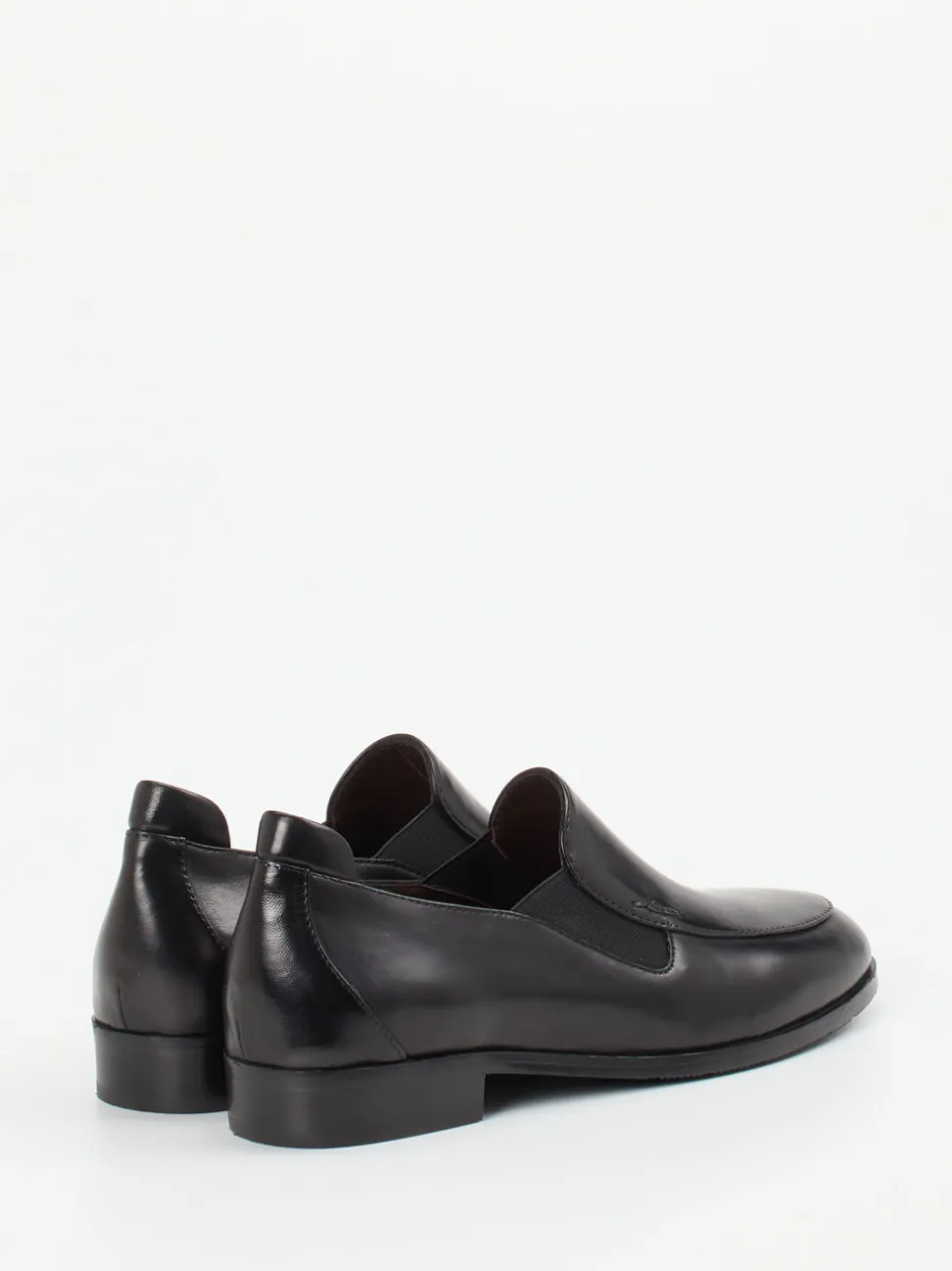 Ginger & Glove – Loafer aus Lammleder schwarz