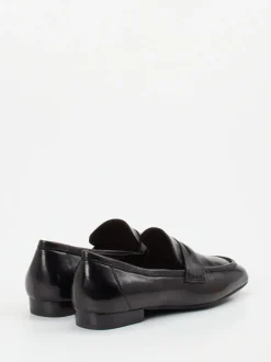 Ginger & Glove – Loafer aus Lammleder Schwarz
