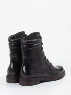 Ginger & Glove – Schnürboots aus Lammleder schwarz