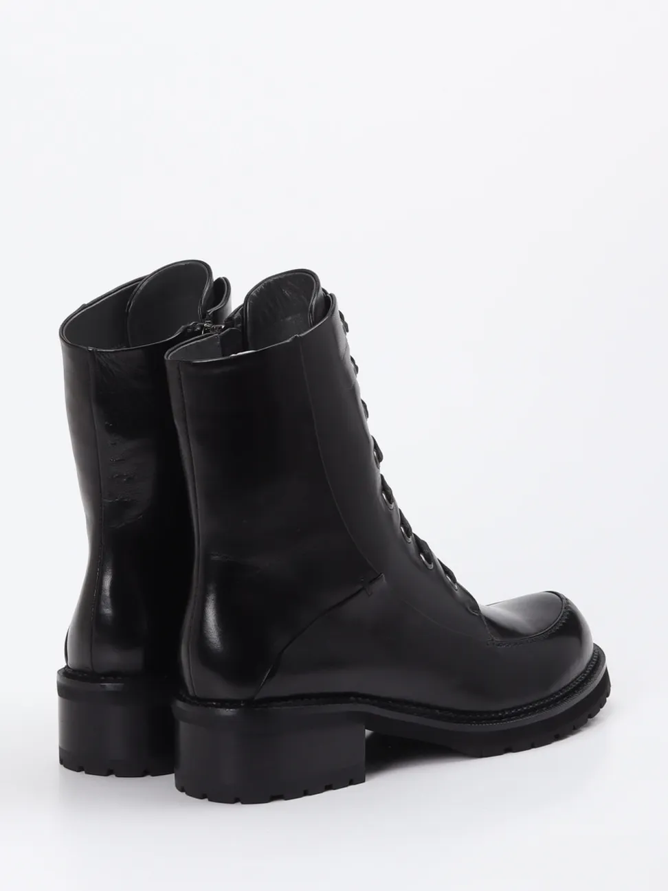 Ginger & Glove – Schnürboots aus Kalbleder Schwarz