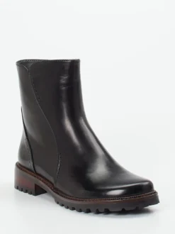 Ginger & Glove – Stiefeletten aus Lammleder schwarz
