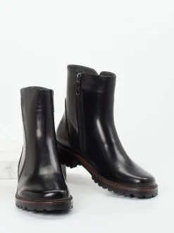 Ginger & Glove – Stiefeletten aus Lammleder schwarz