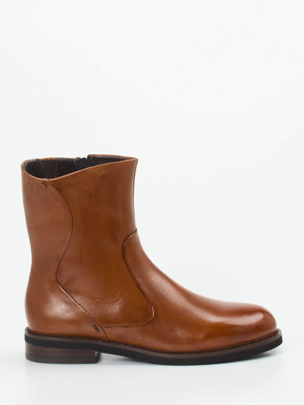 Ginger & Glove – Stiefelette aus Kalbleder cognacbraun