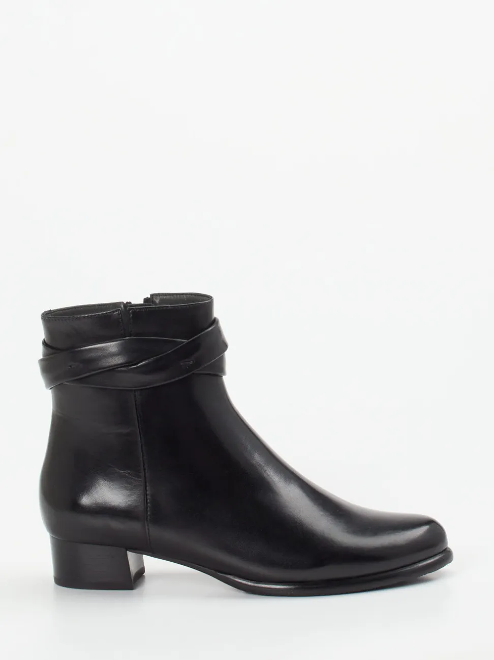 Ginger & Glove – Stiefeletten aus Lammleder Schwarz