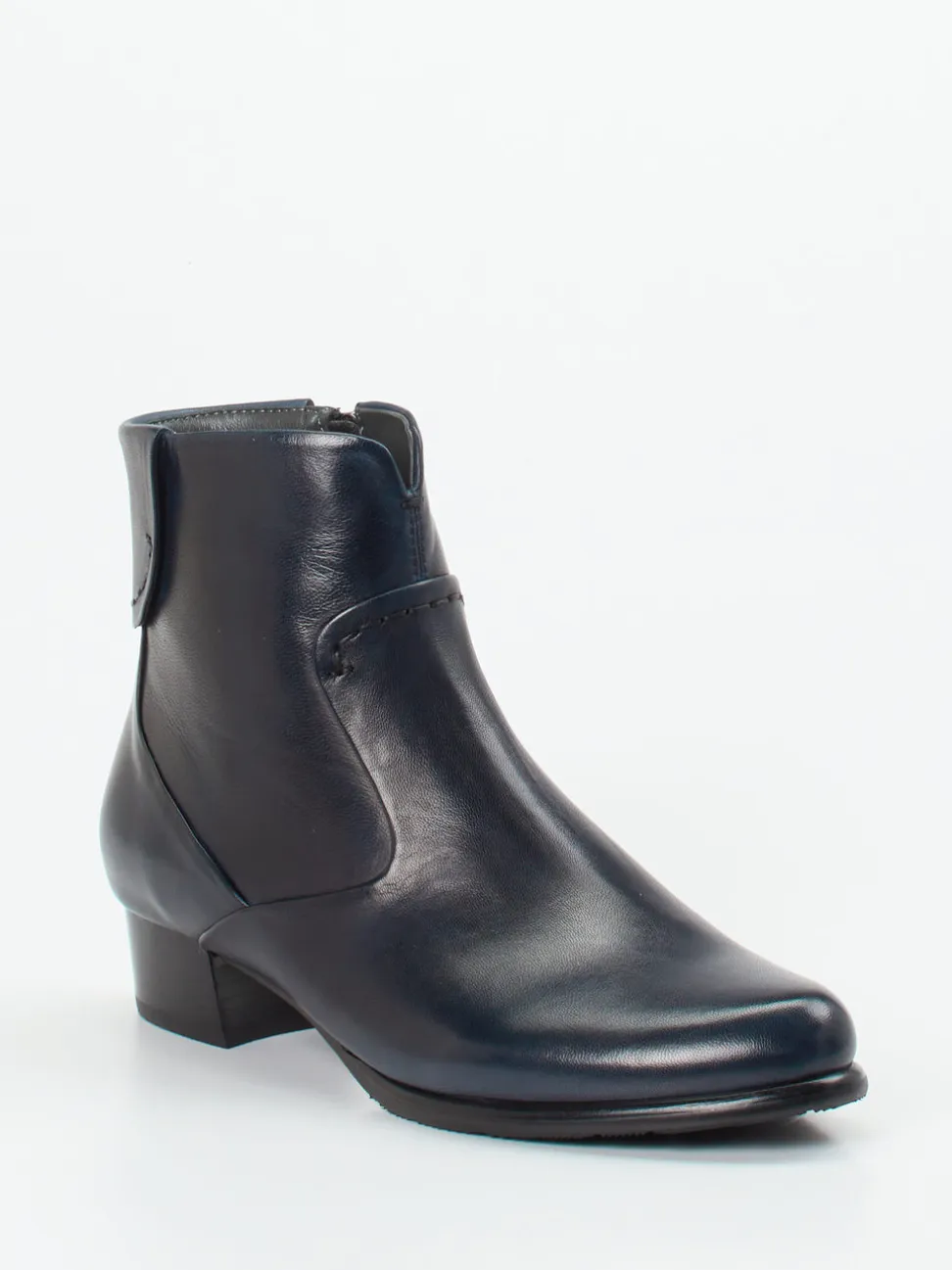 Ginger & Glove – Stiefelette aus Lammleder Dunkelblau