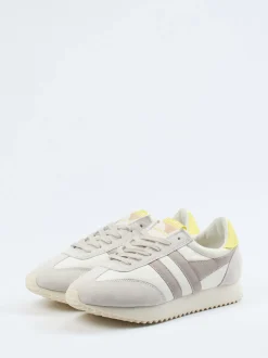Gola – Retro-Sneaker aus Veloursleder cremeweiß