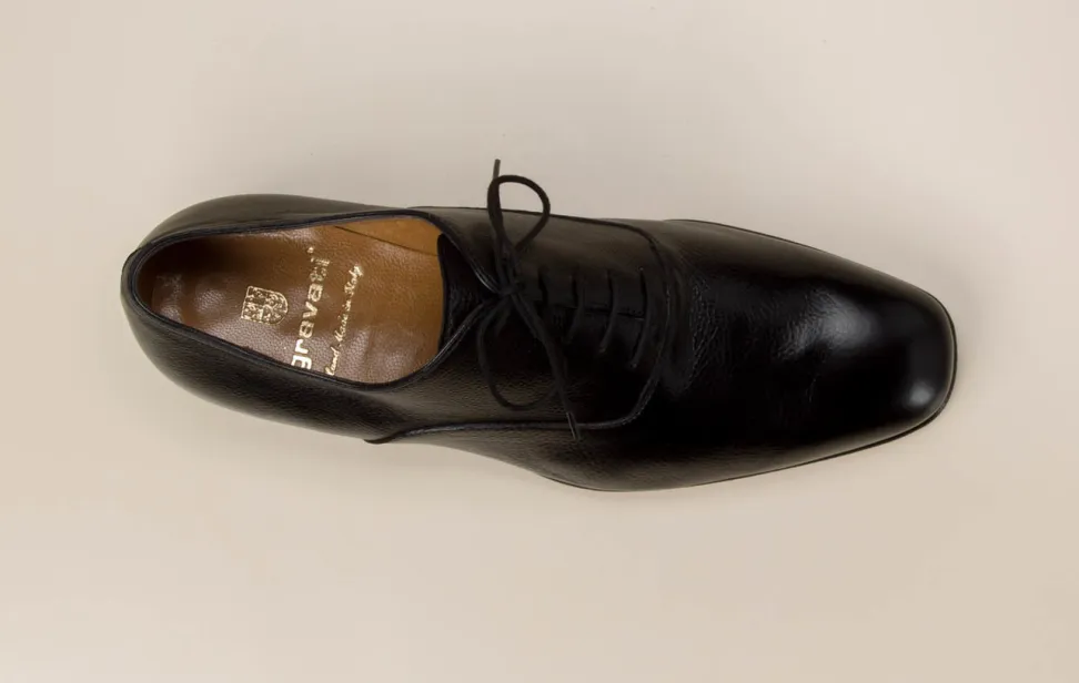 Gravati – Oxford-Schnürschuh aus Kalbleder Schwarz