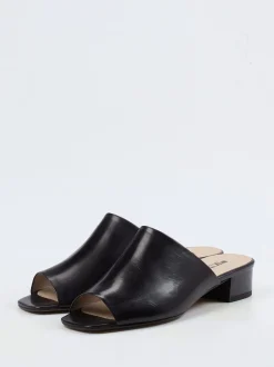 Gritti – Mules aus Kalbleder in Schwarz