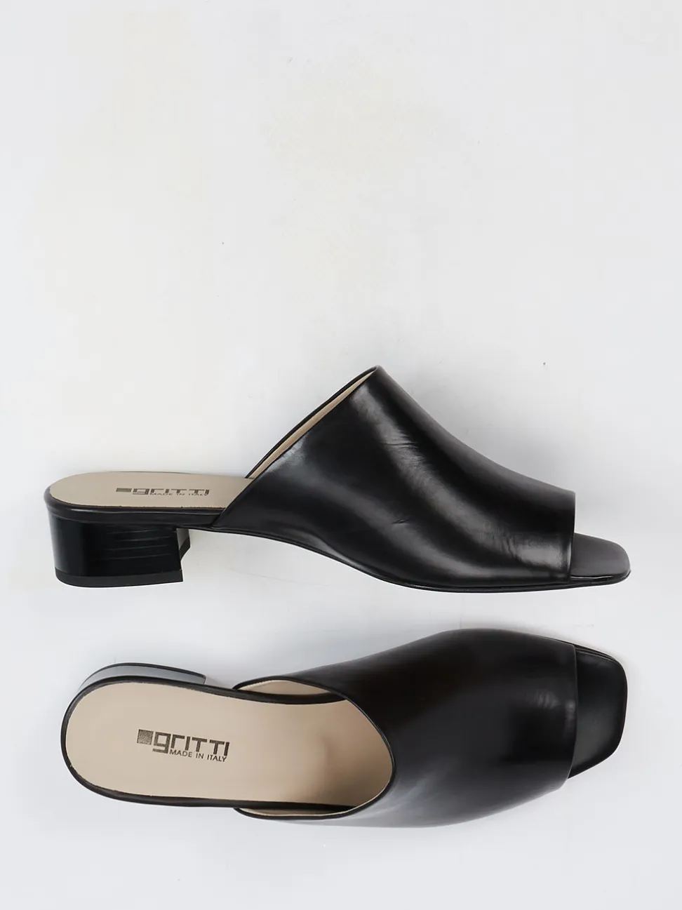 Gritti – Mules aus Kalbleder in Schwarz