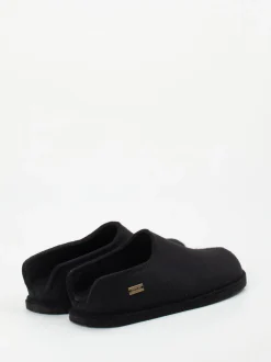Haflinger – Hüttenschuhe aus gewalkter Schurwolle schwarz