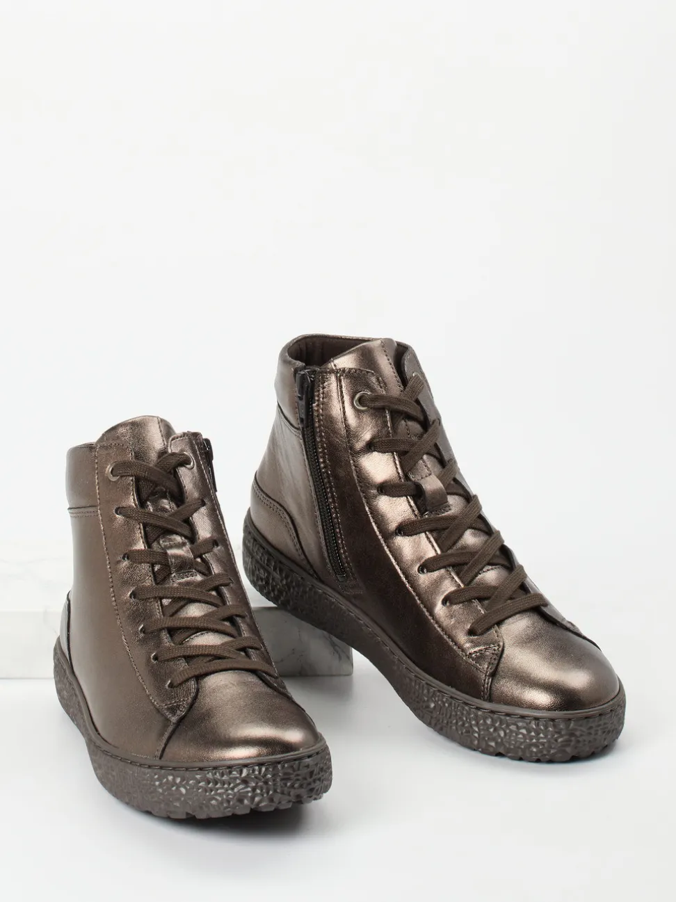 Hartjes – High-Top-Sneaker aus Metallicleder bronzebraun