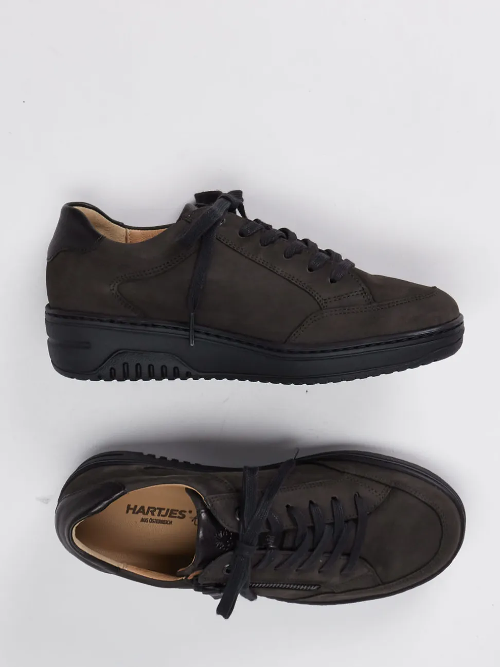Hartjes – Komfort-Sneaker aus Nubukleder anthrazit