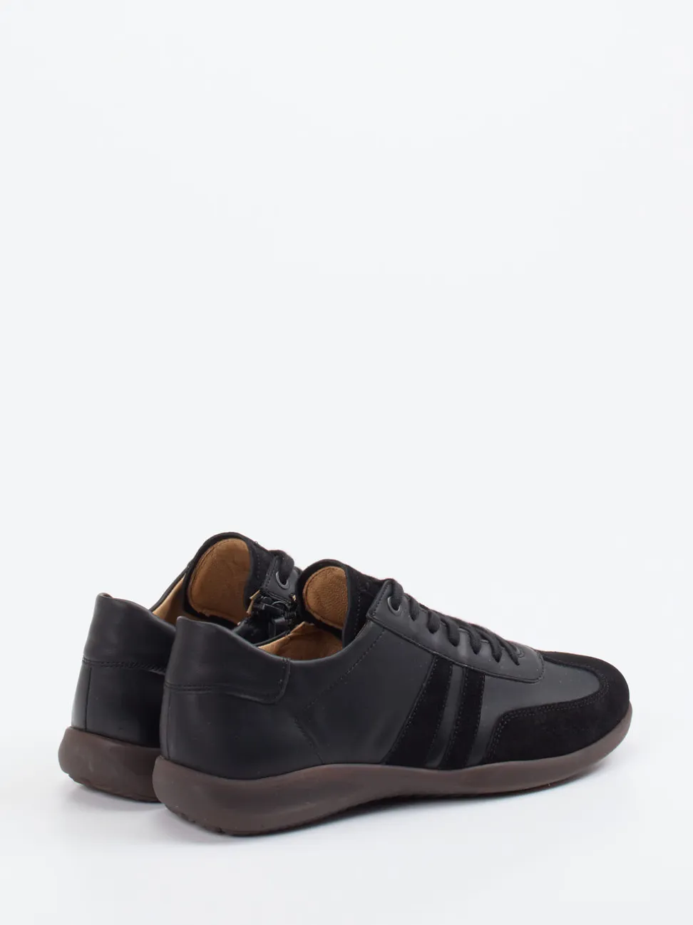 Hartjes – Sneaker aus Glatt- und Veloursleder Schwarz