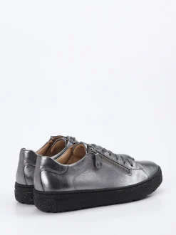 Hartjes – Sneaker aus Metallicleder silberfarben