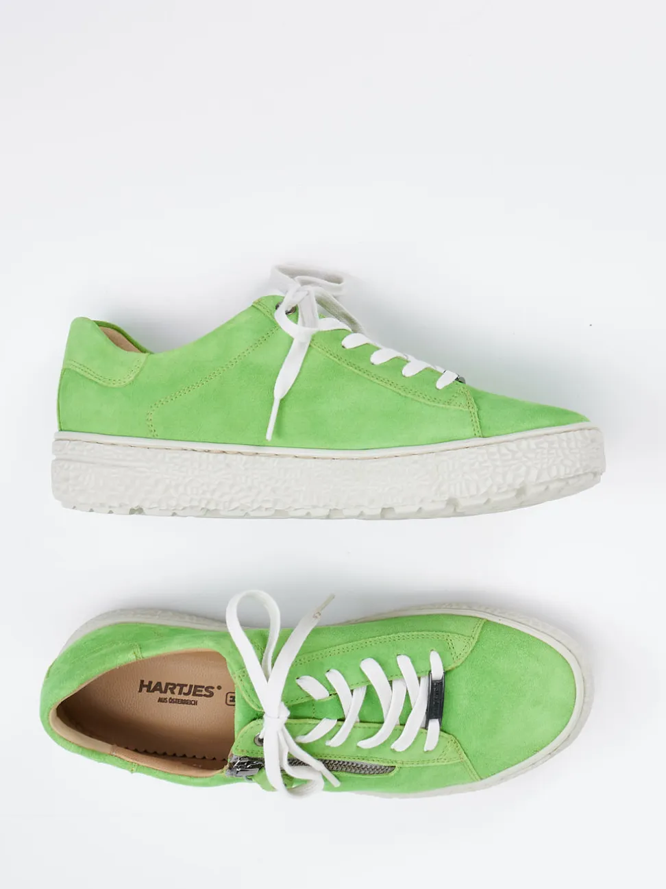 Hartjes – Sneaker aus Veloursleder in Apfelgrün