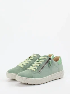 Hartjes – Sneaker aus Veloursleder Salbeigrün