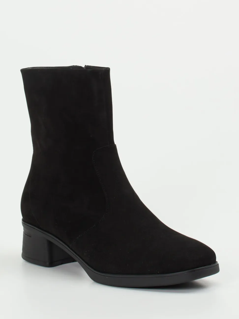 Hartjes – Stiefelette aus Nubukleder in Schwarz