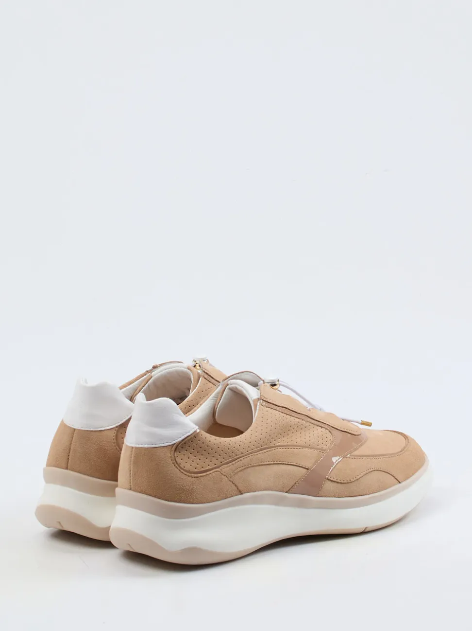Hassia – Komfort-Sneaker aus Veloursleder beige