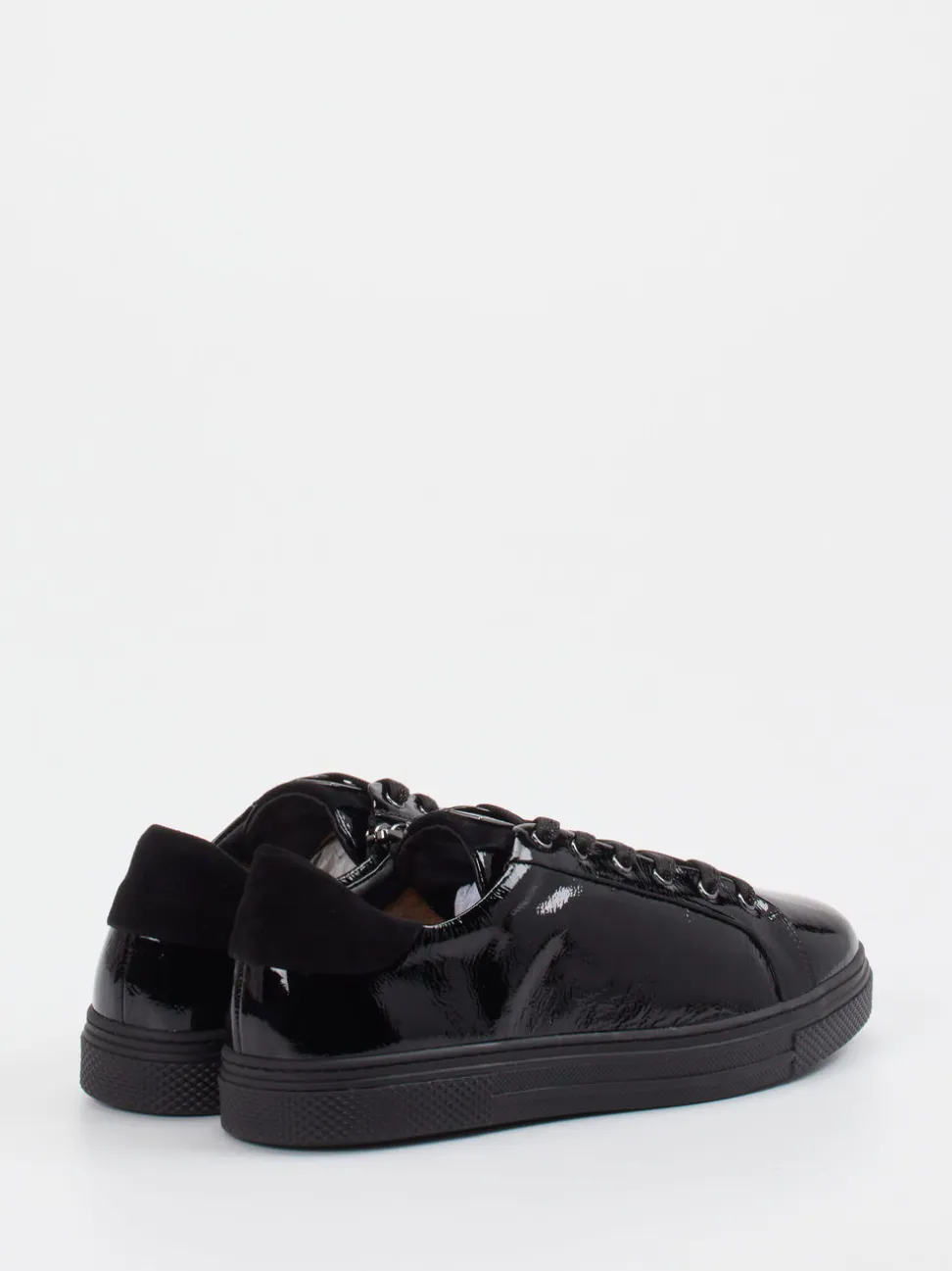 Hassia – Sneaker aus Lackleder schwarz glänzend