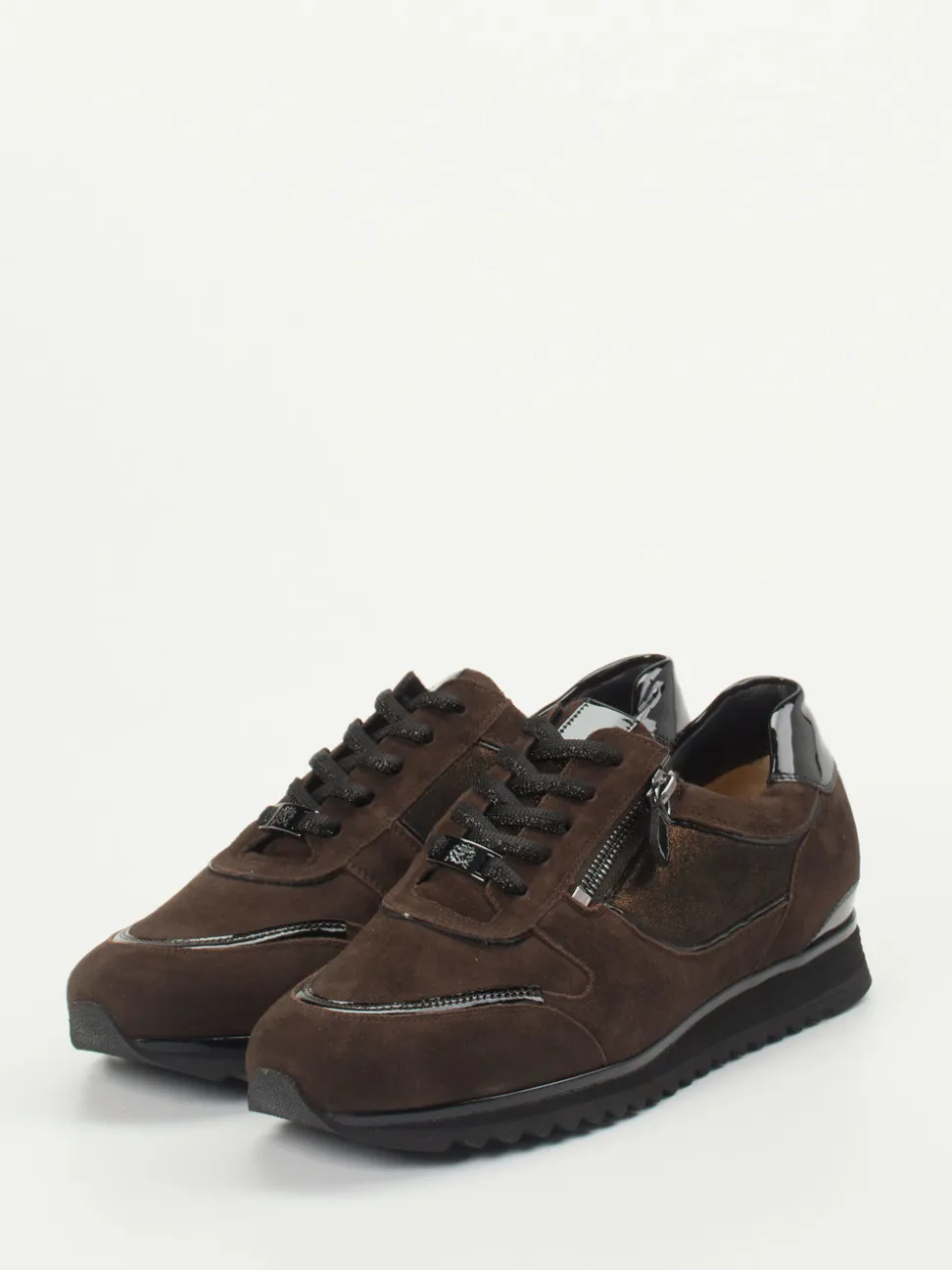 Hassia – Sneaker aus Veloursleder in Dunkelbraun