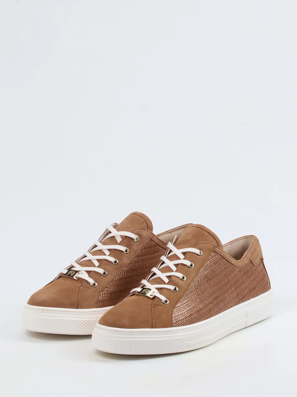 Hassia – Sneaker aus Veloursleder cognacfarben