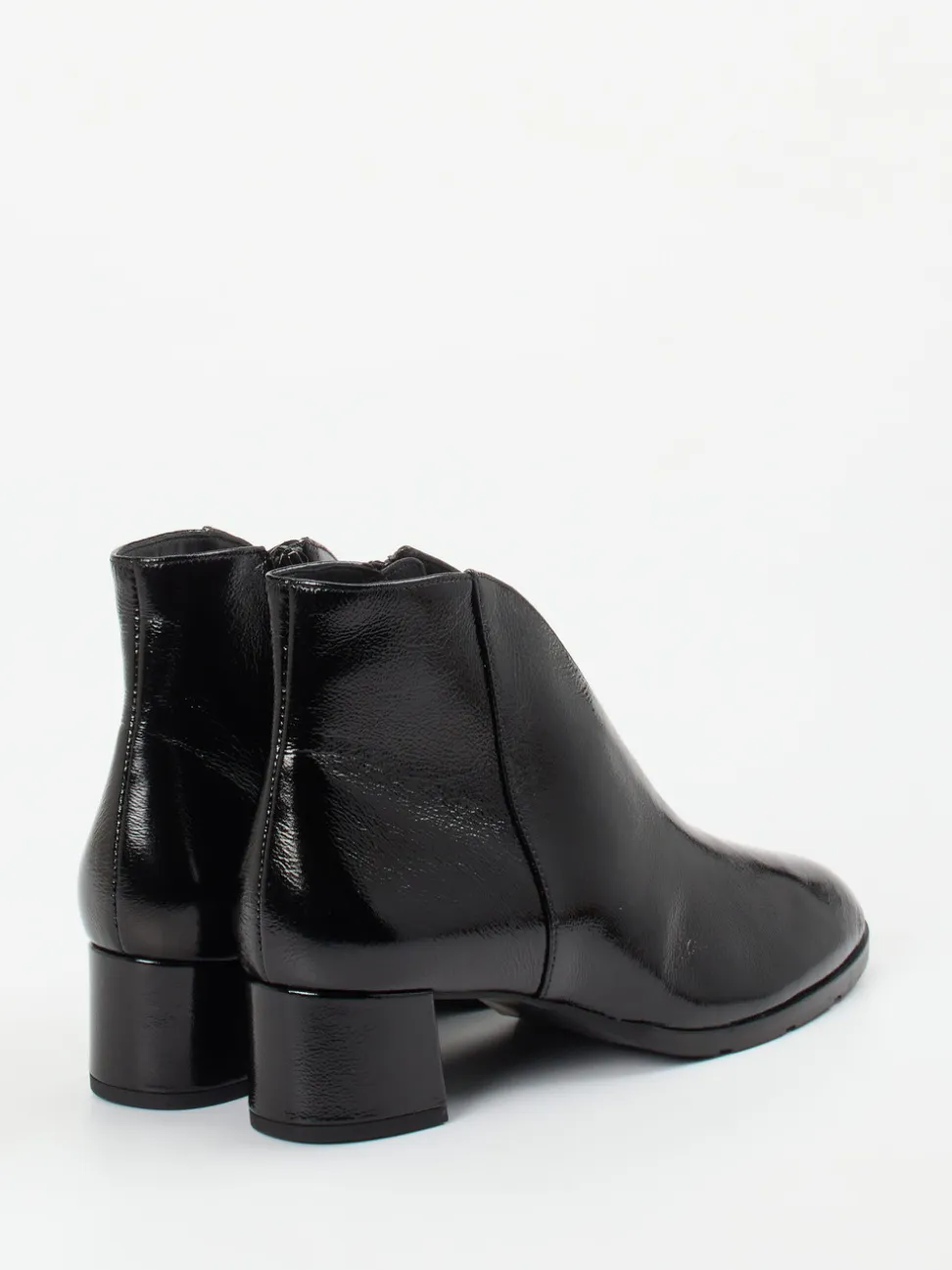 Hassia – Stiefelette aus Lackleder Schwarz