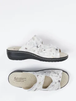 Hickersberger – Komfort-Pantolette aus geprägtem Leder beige