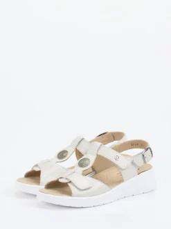 Hickersberger – Komfortsandale aus geprägtem Leder Beige