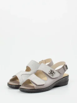 Hickersberger – Sandalen aus geprägtem Leder silbergrau