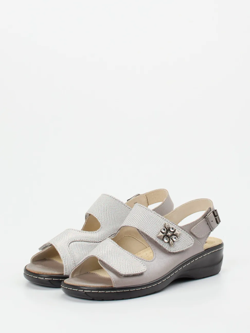 Hickersberger – Sandalen aus geprägtem Leder silbergrau