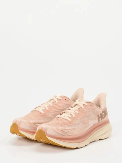 HOKA – Laufschuhe aus Textil in Pfirsichrosa