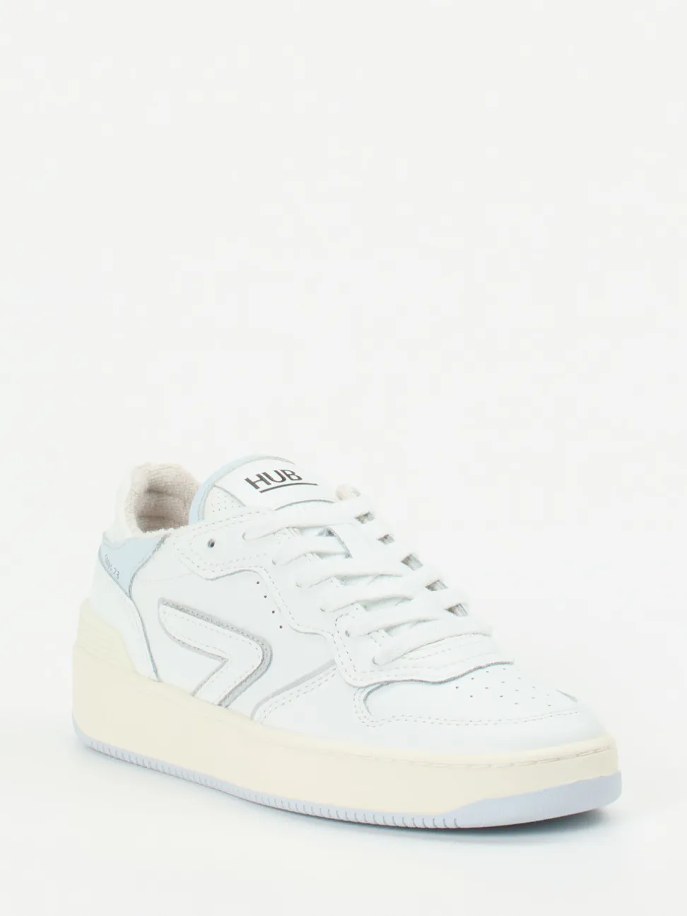 HUB – Sneaker aus Leder in Off-White